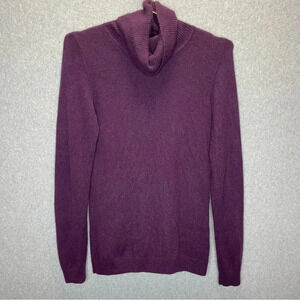Isle 100% Cashmere Purple Turtle Neck Relaxed Fit Sweater